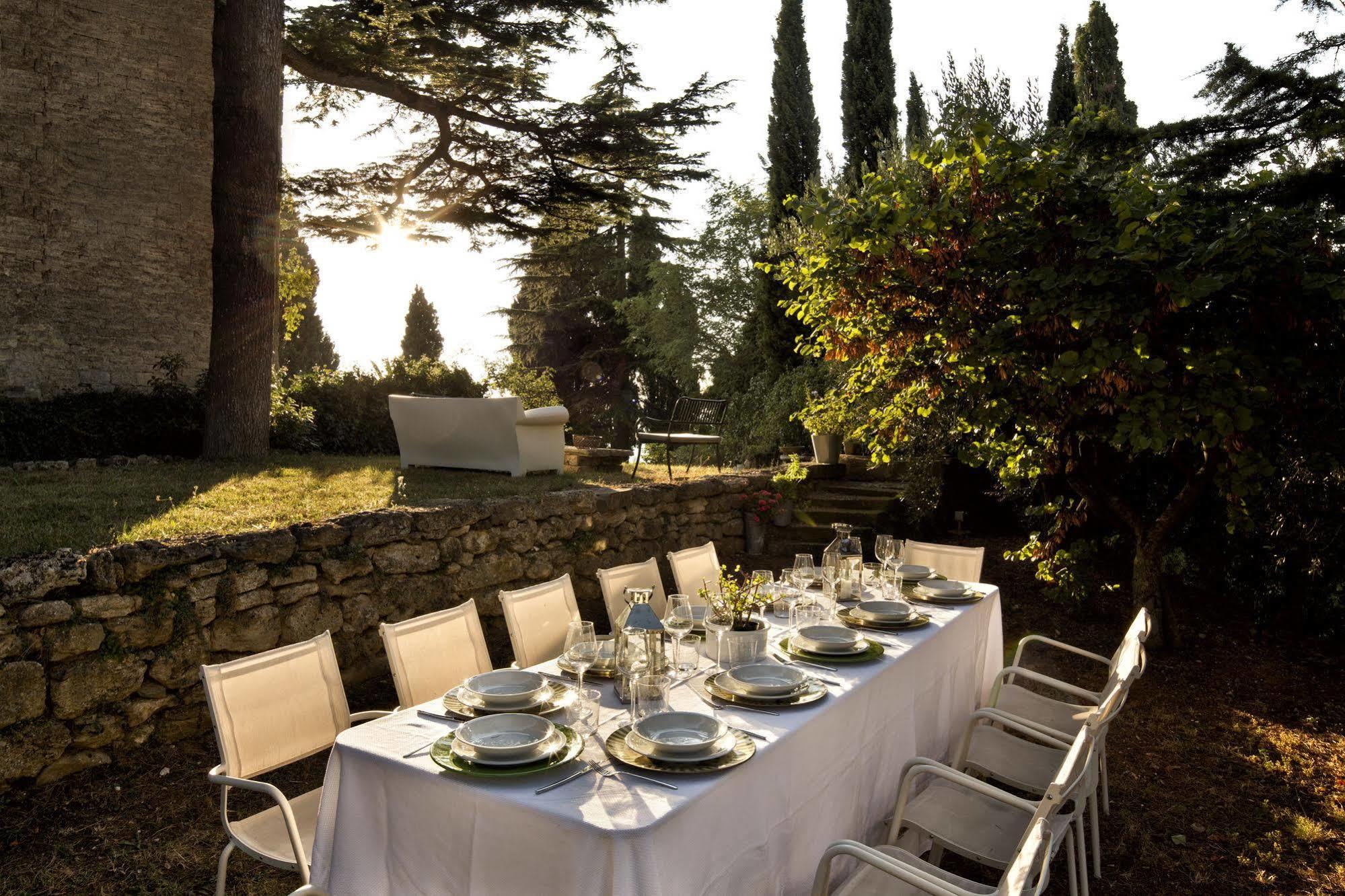 Torre Almonte Lejlighedshotel Todi Eksteriør billede